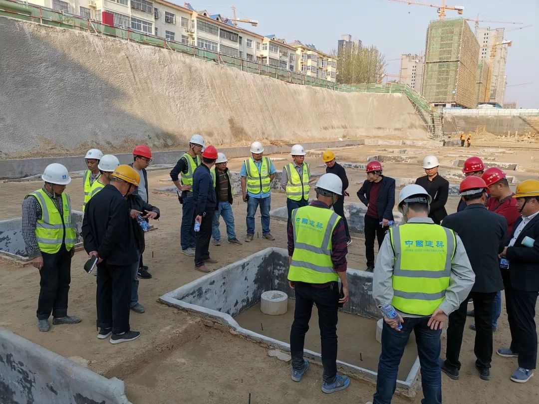 河南省商丘建业壹号城邦项目(西苑)顺利通过地基验槽并浇筑混凝土