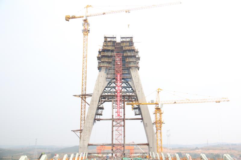 山西四建:国道G342丹河特大桥主桥主塔第十九节塔柱金洋2牌混凝土浇筑完成 山西四建:国道G342丹河特大桥主桥主塔第十九节塔柱金洋2牌混凝土浇筑完成