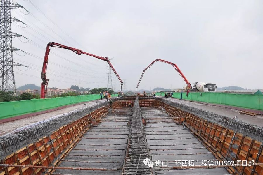 三一重工泵车、混凝土搅拌运输车浇筑现场 - 佛山一环西拓工程02标金港立交桥现浇梁混凝土浇筑完成 三一重工泵车、混凝土搅拌运输车浇筑现场 - 佛山一环西拓工程02标金港立交桥现浇梁混凝土浇筑完成