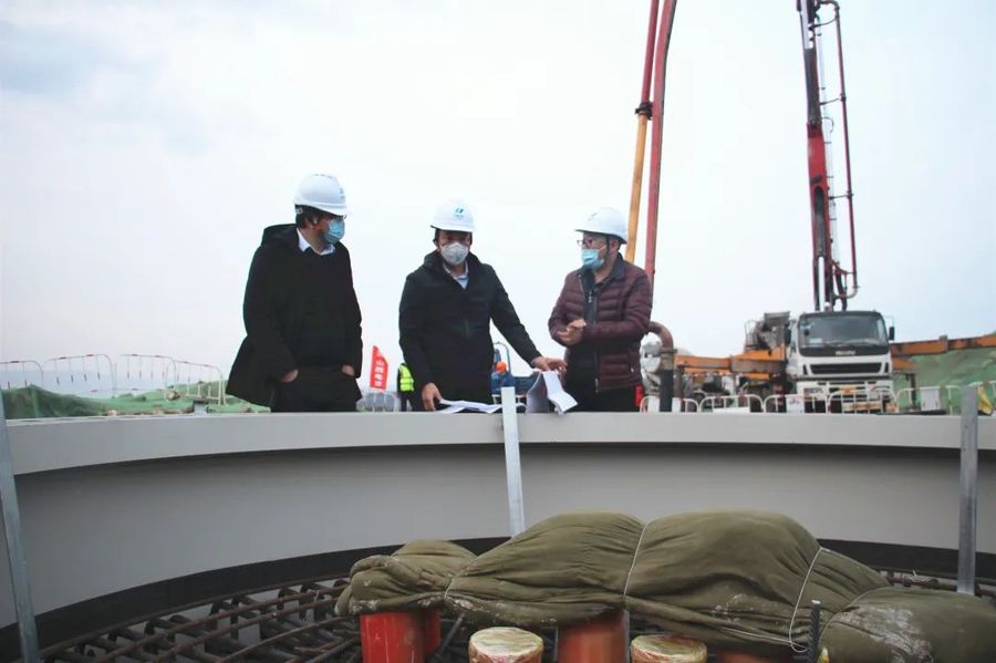 华电山西新能源泽州二期风电项目首台风机基础混凝土浇筑完成