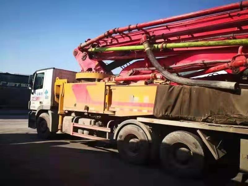 江苏南京2019年52米三一重工混凝土泵车，奔驰底盘